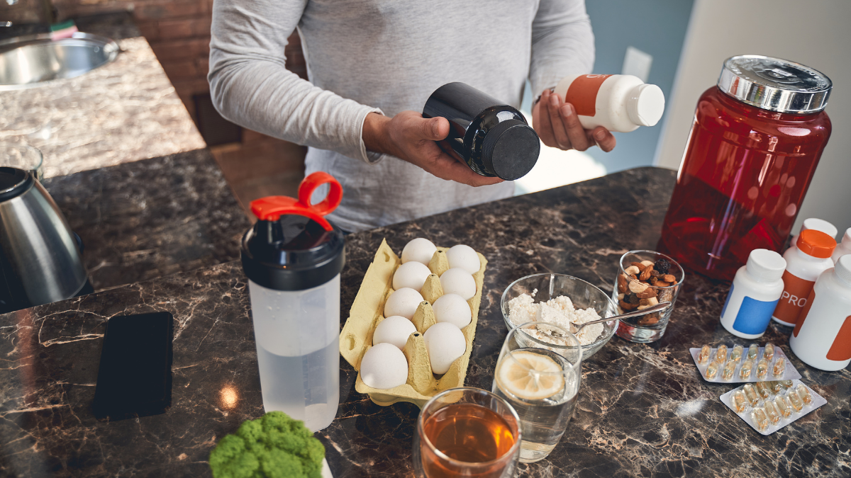 Carbohidratos, proteínas y más: Cómo la nutrición deportiva puede transformar tu salud y rendimiento diario.