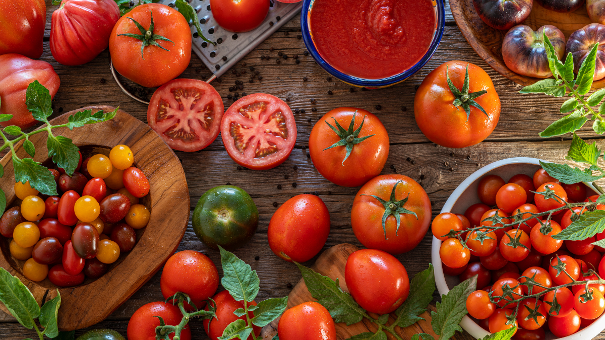 Presión arterial elevada Comer tomates puede ser una solución