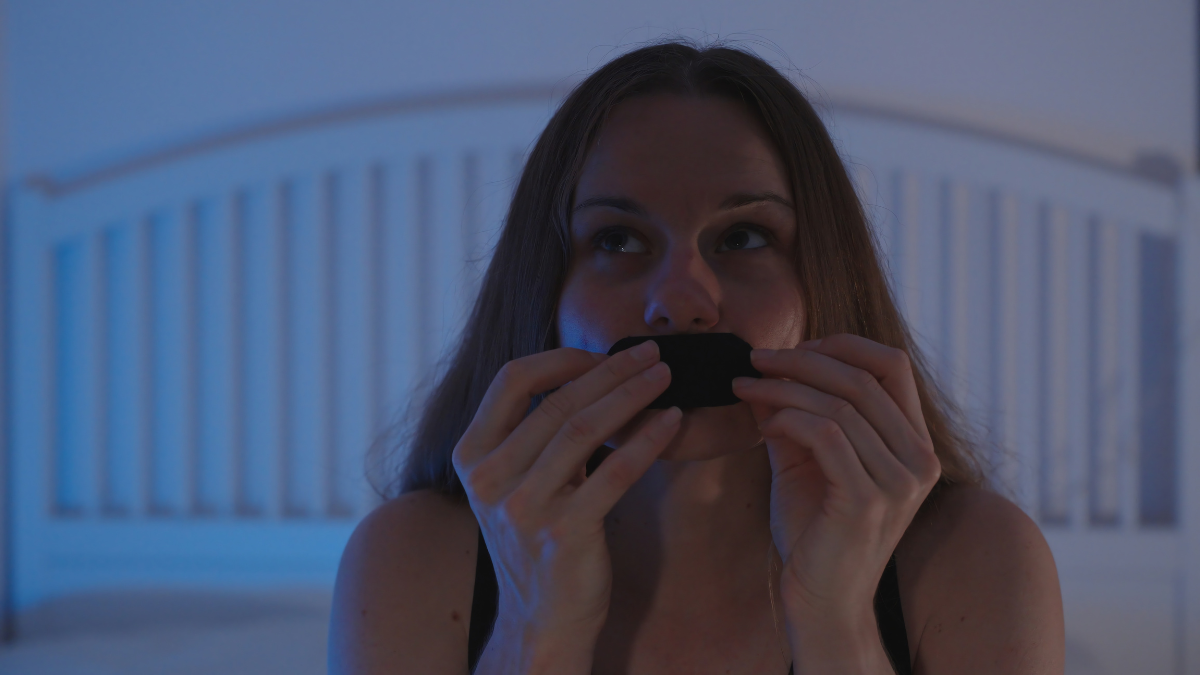 Mouth taping en tendencia: beneficios limitados y amenazas claras